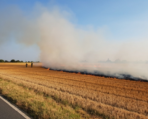 20180723 193504 2018-07-23 PKW -Flächenbrand
