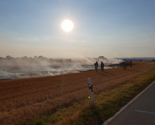 20180723 193506(0) 2018-07-23 PKW -Flächenbrand